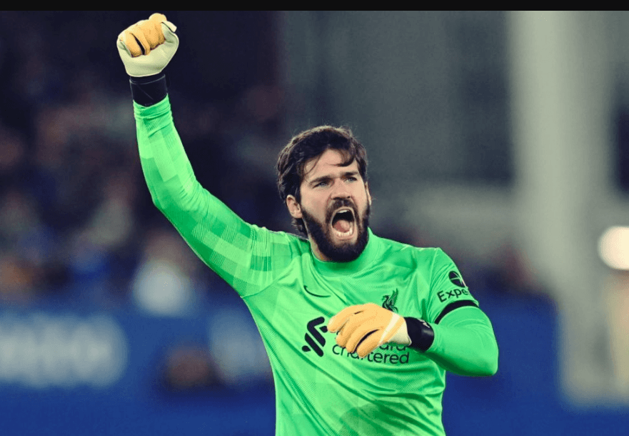 Vai trò của thủ môn và những thủ môn hay nhất hiện nay 10 Thủ môn Alisson Becker